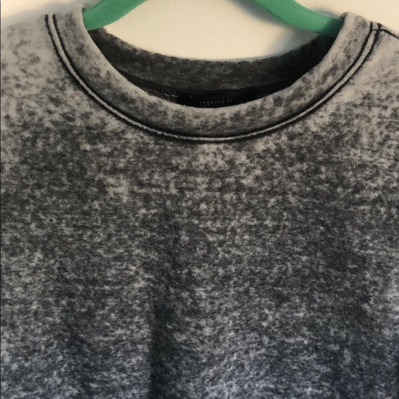 Top - Picture 2 of 3